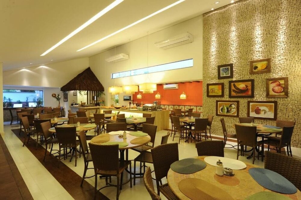 Фото Portal da Praia Hotel