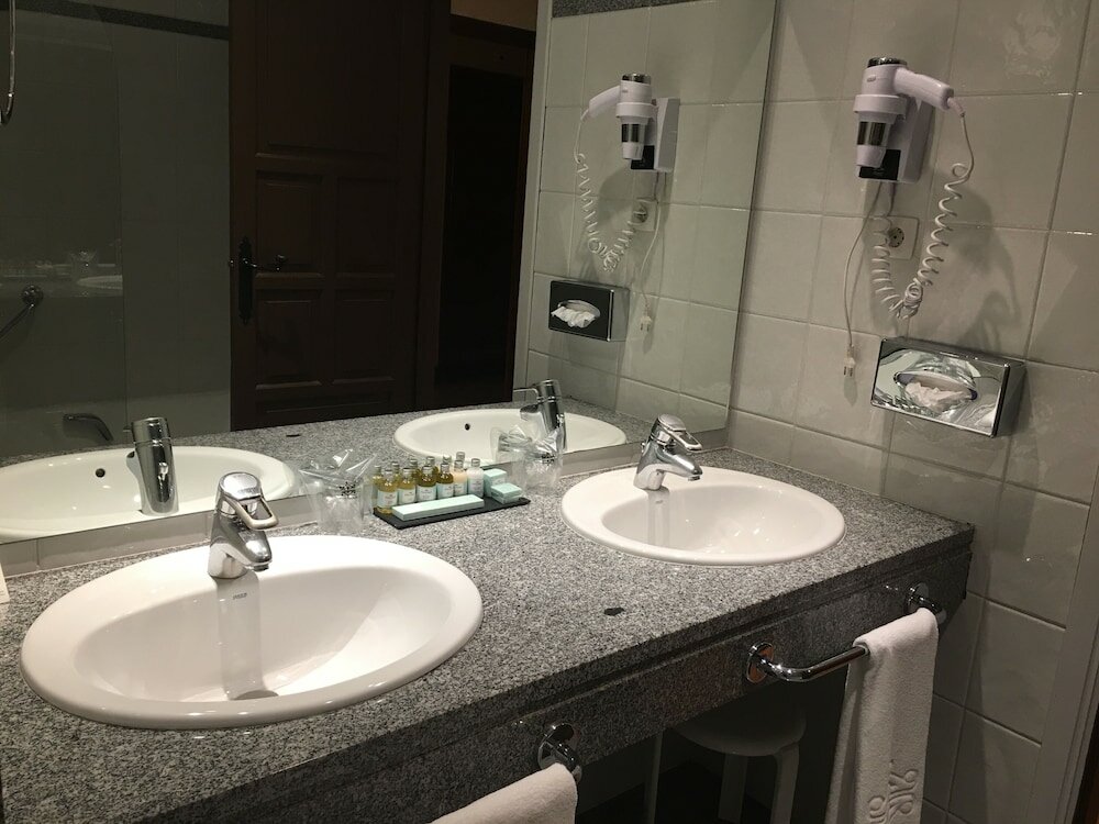 Фото Parador De Avila