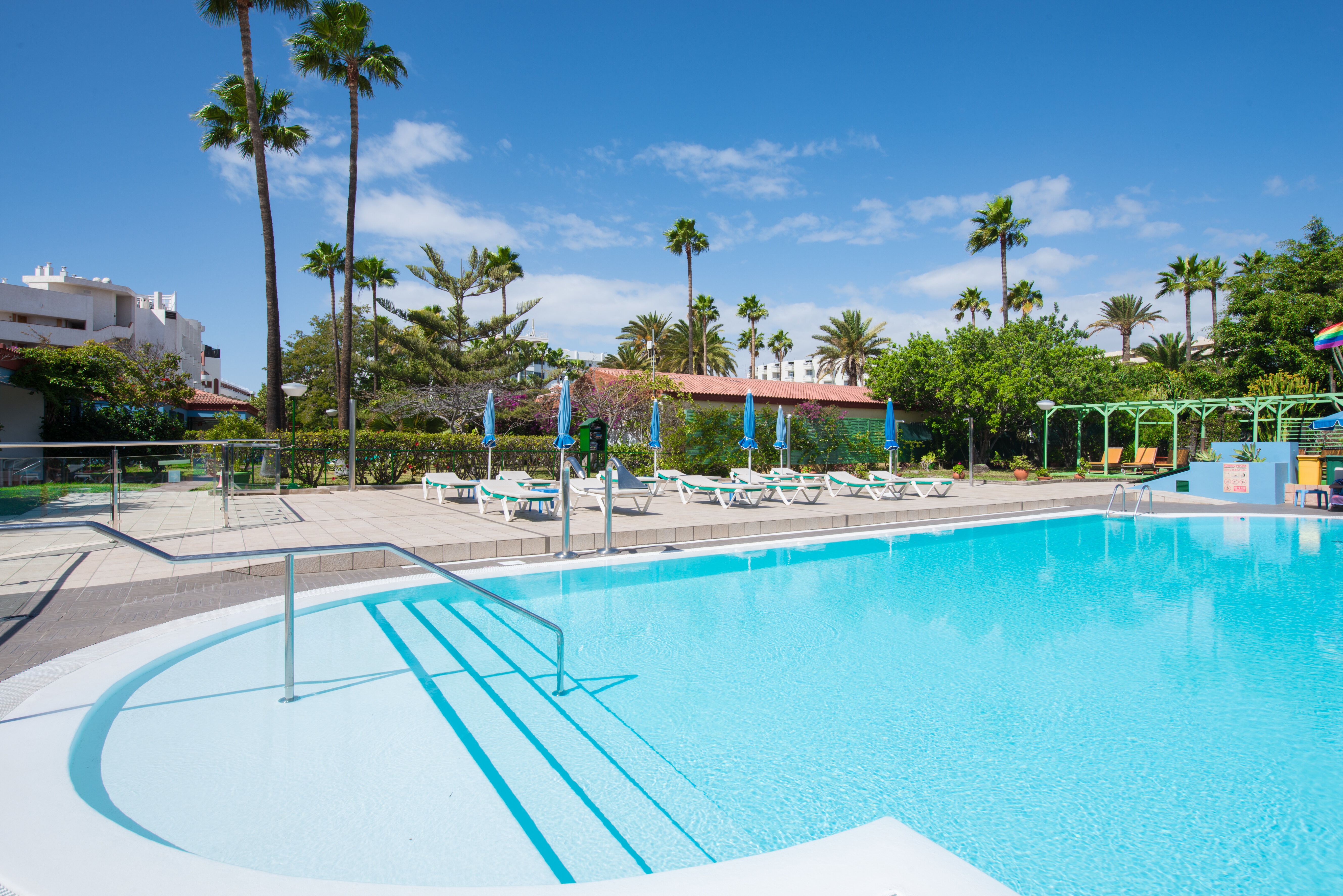 Фото Bungalows Artemisa Gay Men Only