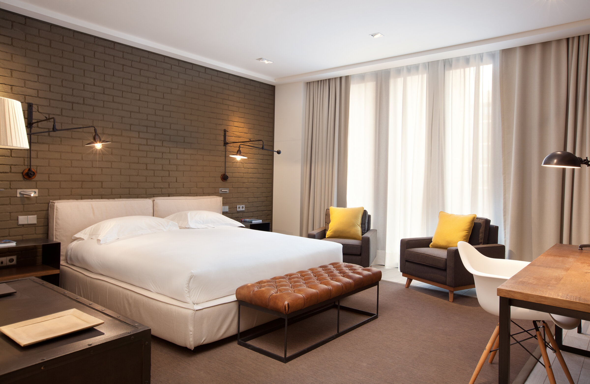 Фото Midtown Apartments