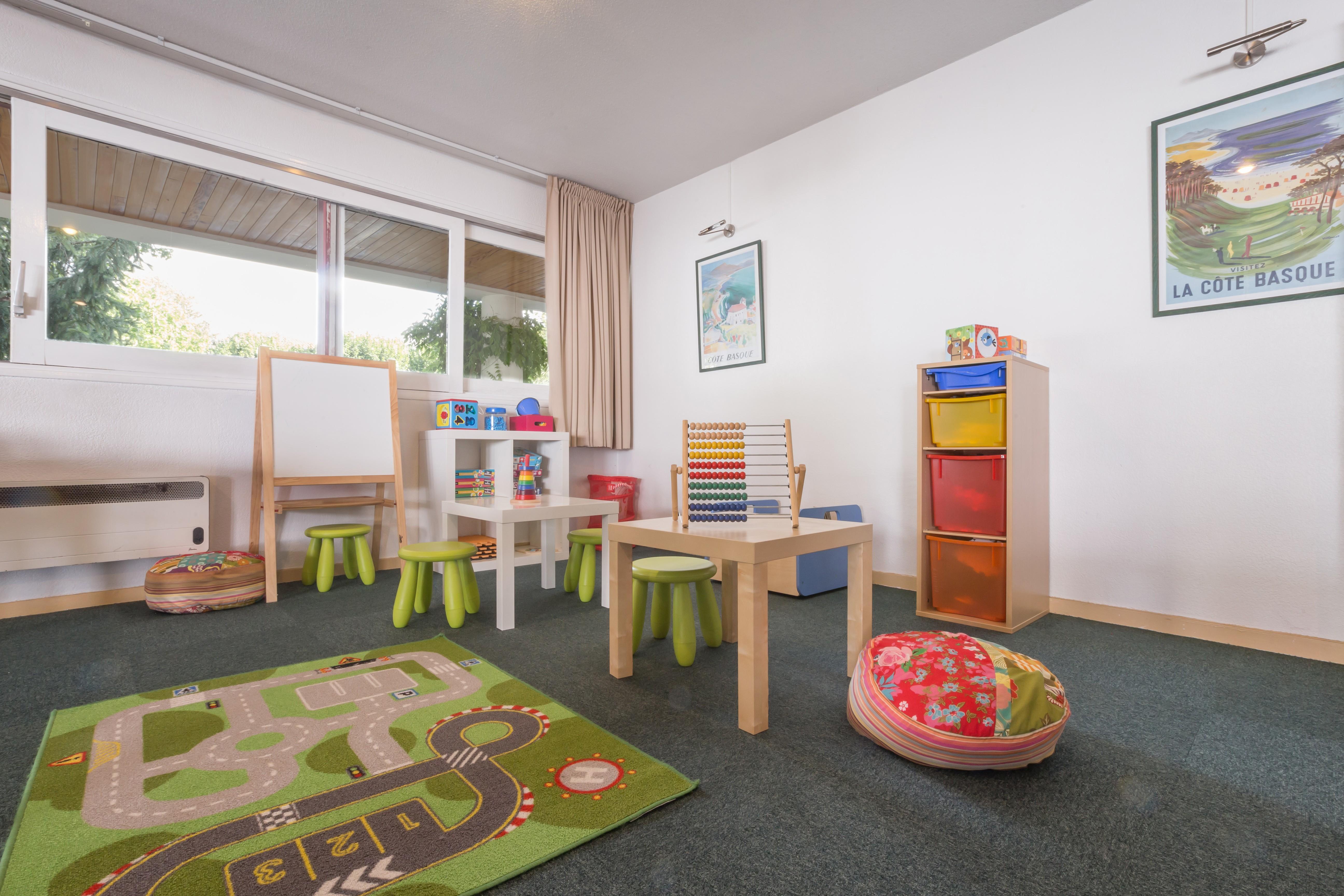 Фото Pierre & Vacances Résidence Eguzki