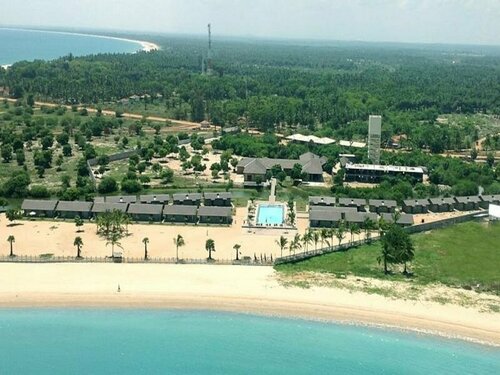 Внешний вид отеля Amethyst Resort Passikudah в Пасикуде, фото 3