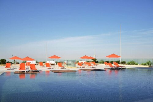 Внешний вид отеля The Bentley Luxury Hotel and Suites в Дохе, фото 4