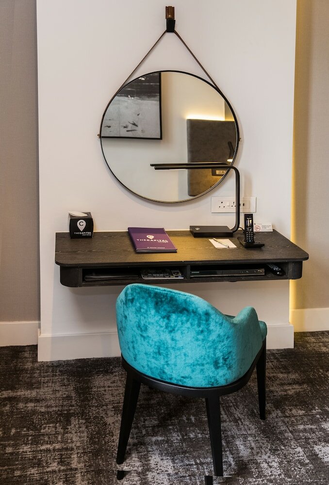 Фото The Capital Mirage