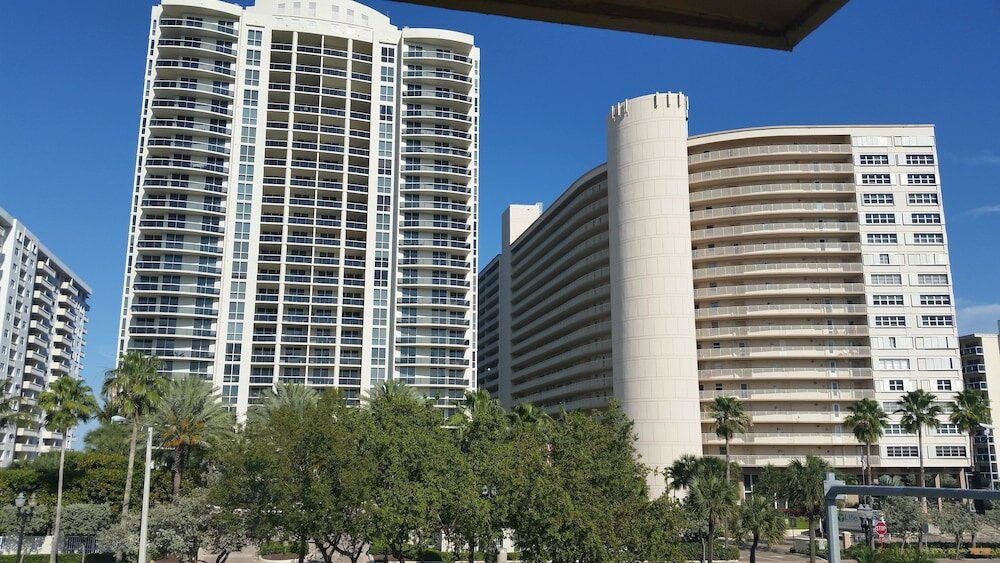 Фото Ocean Mile Hotel