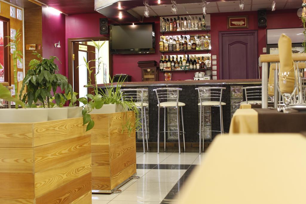 Фото Центр 300