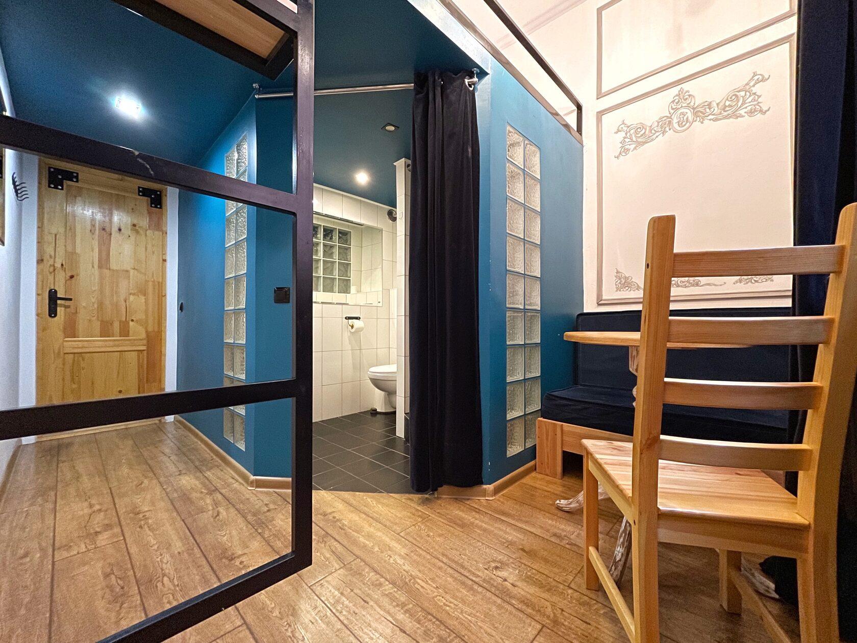 Фото BookCase Hotel&Hostel