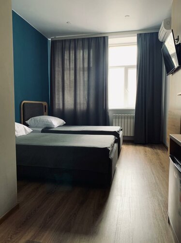 Внешний вид отеля Три Звезды в Тольятти, фото 2