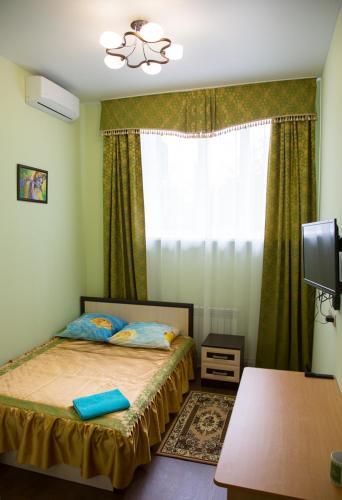 Фото Малахитовая