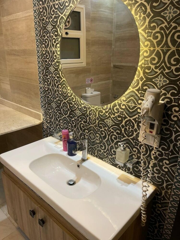 Фото Solima pyramids view