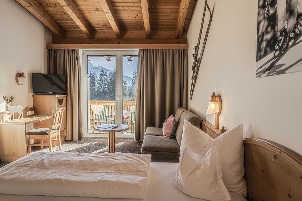 Фото Sweet Cherry Boutique & Guesthouse Tyrol