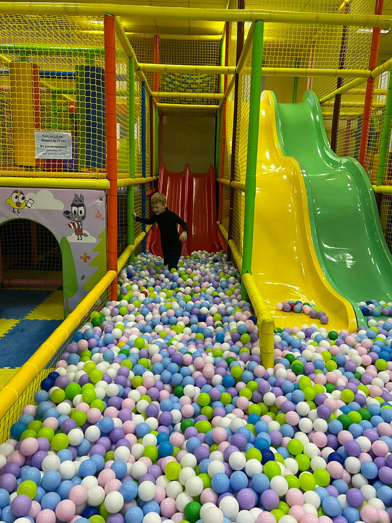 Shopping mall Квазар ДРЦ, Polotsk, photo