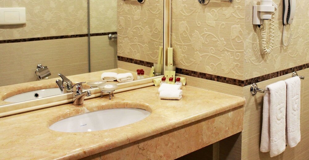 Фото Grand Mir Hotel