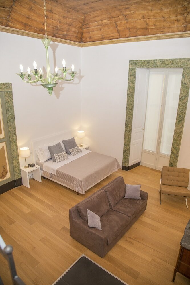 Фото Santa Chiara Boutique Hotel