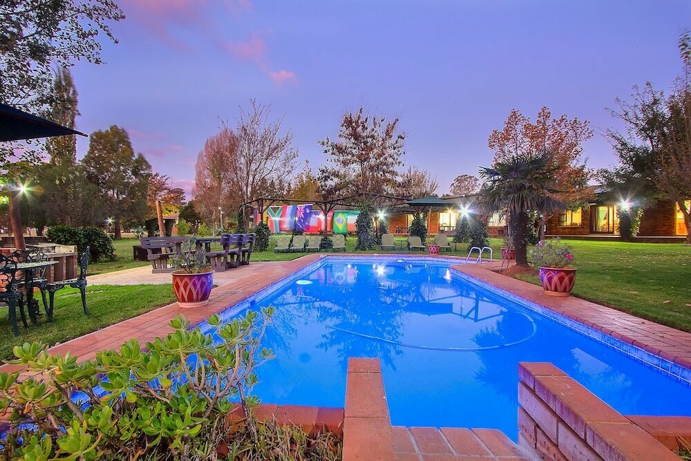 Hotel Airport Bird & Game Lodge, Kempton Park, photo