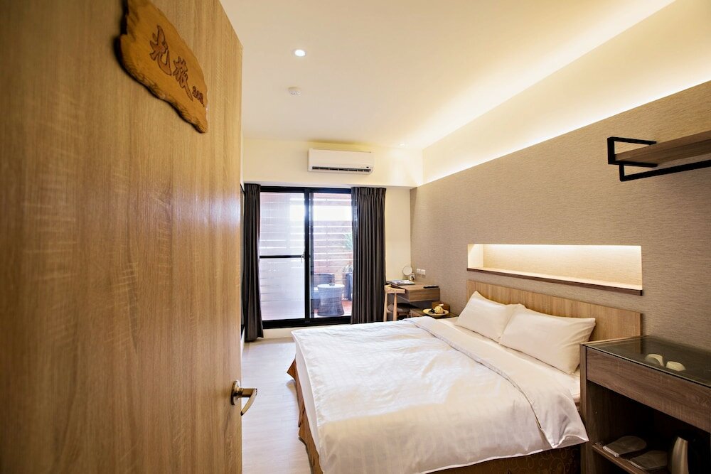 Фото Traveller-Inn Zhongzheng Library