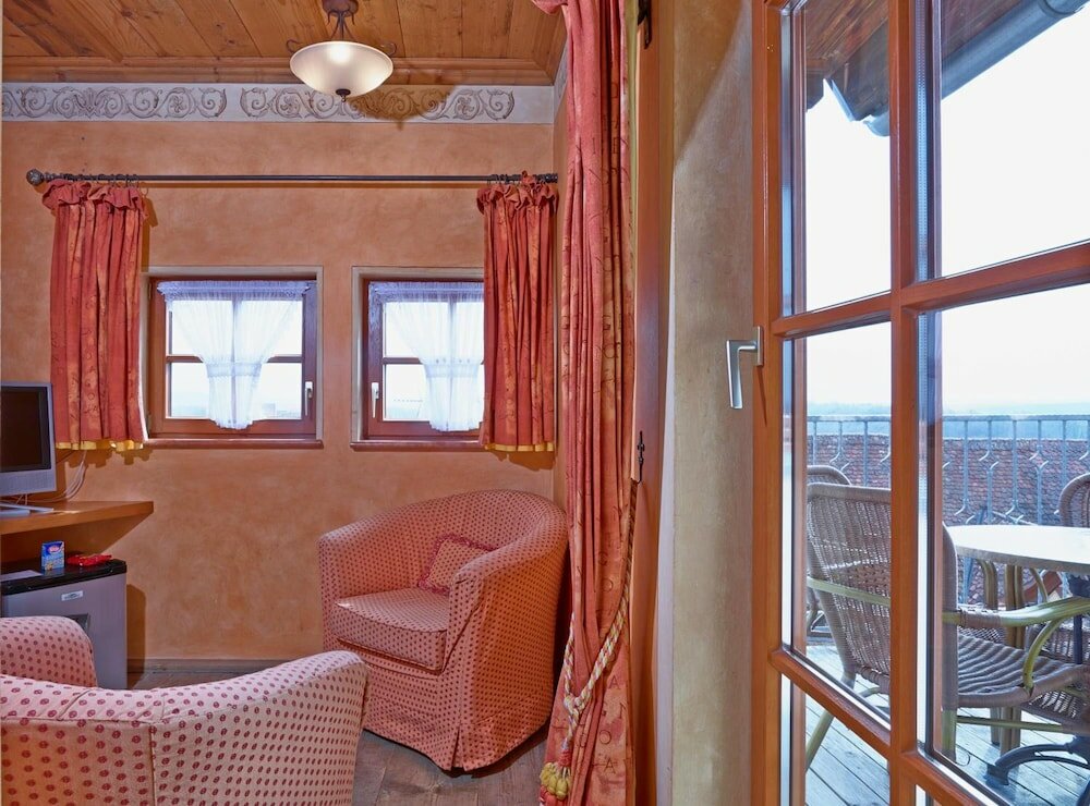 Фото Historik Hotel Gotisches Haus