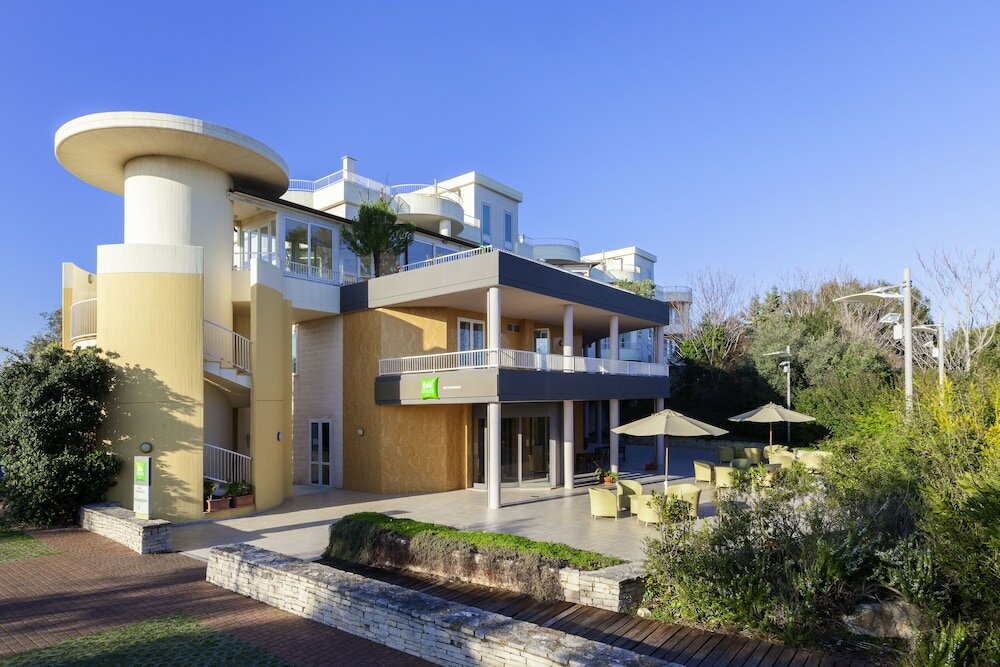 Фото Ibis Styles Bari Giovinazzo