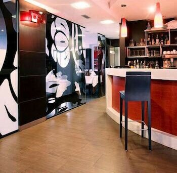 Фото Hotel Carril