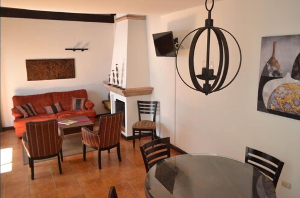 Фото All Suite El Marques de Antigua