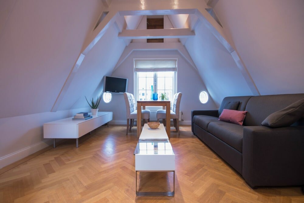 Фото Canal Suites Amsterdam