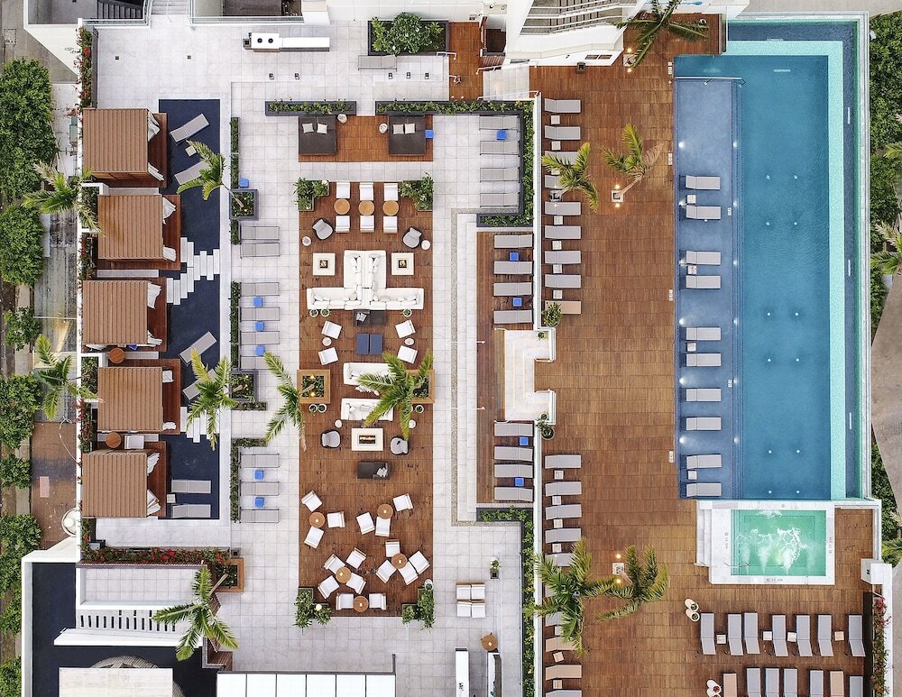 Фото Alohilani Resort Waikiki Beach