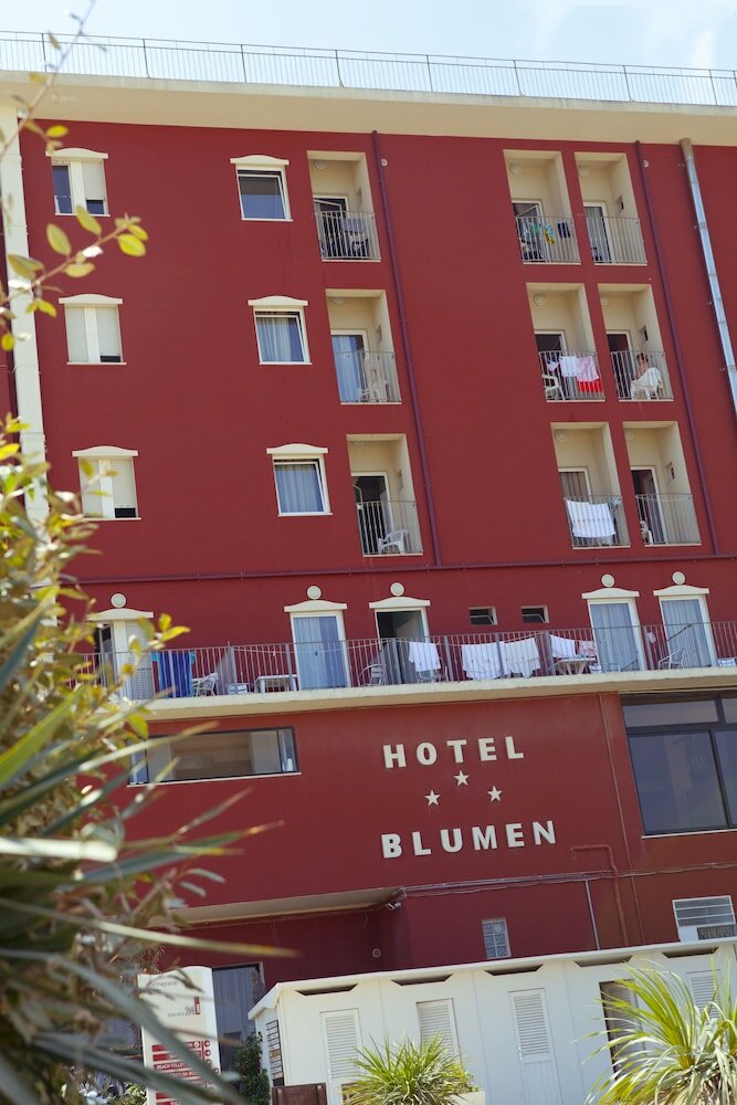 Фото Hotel Blumen