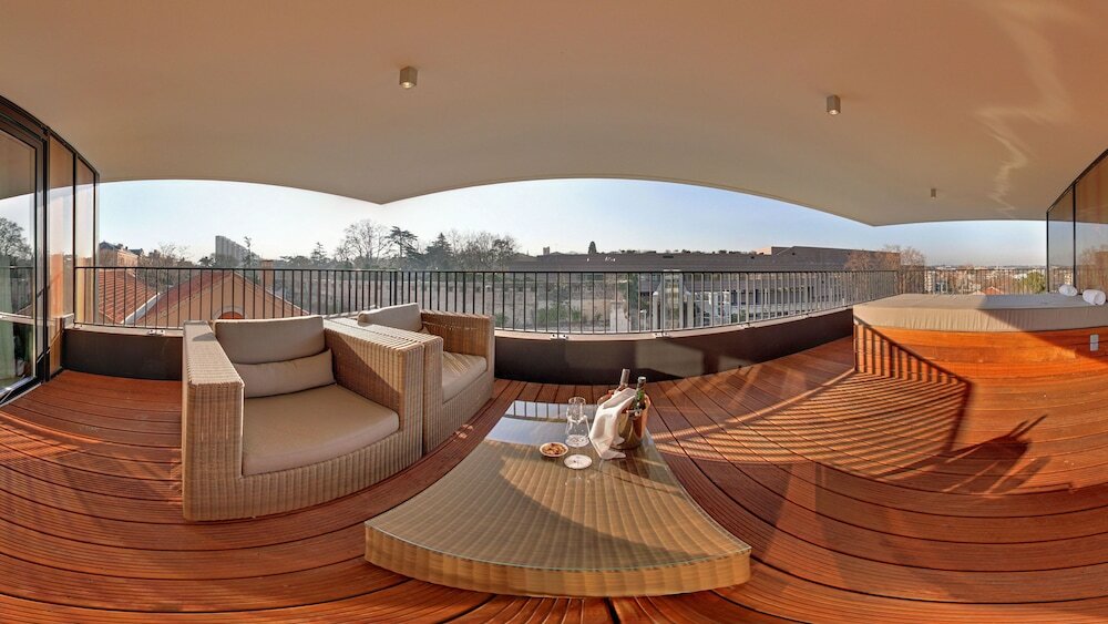 Фото Crowne Plaza Montpellier Corum