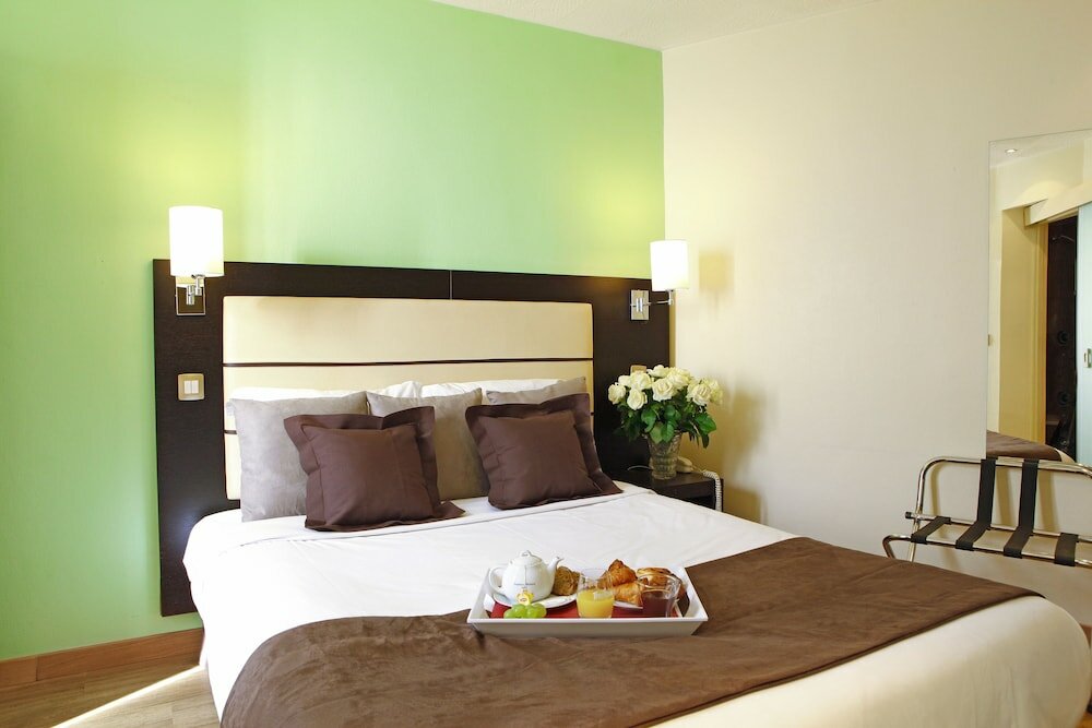 Фото Sure Hotel by Best Western Paris Gare du Nord