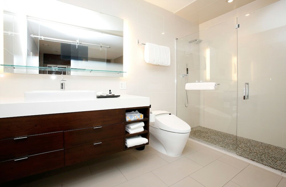 Фото J House Greenwich