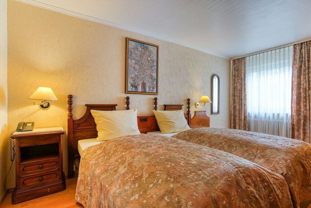 Фото Ff&e Hotel Bavaria