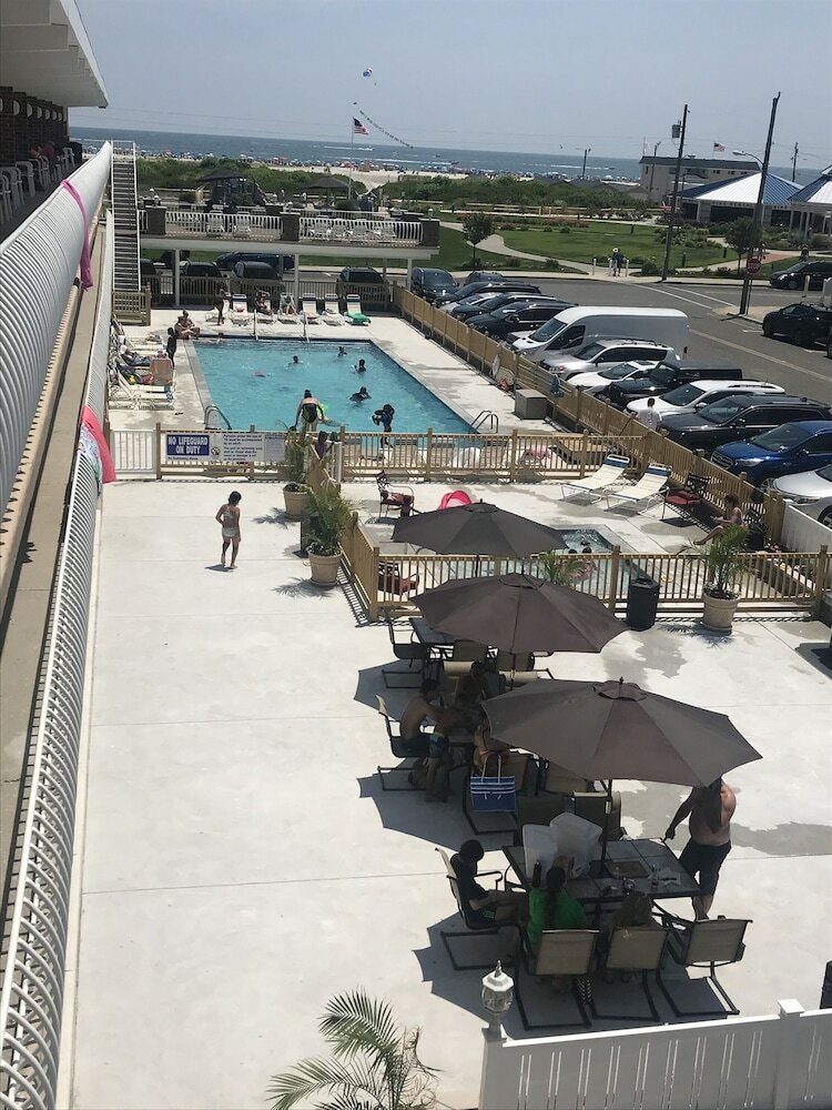 Фото Diamond Crest Motel