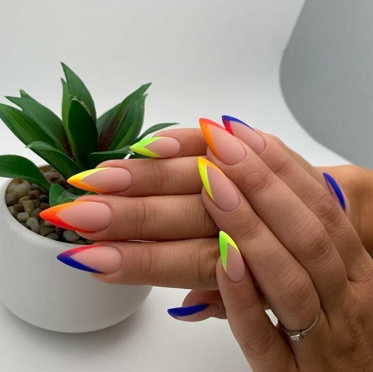 Nail salon Zefir, Tashkent, photo