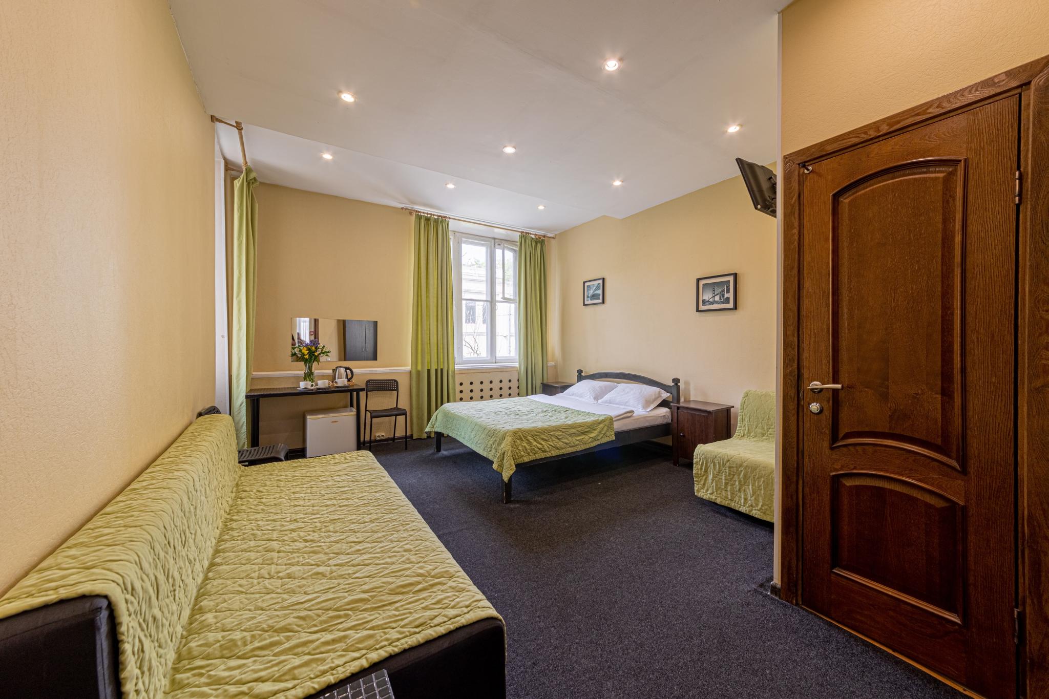 Фото отеля 1