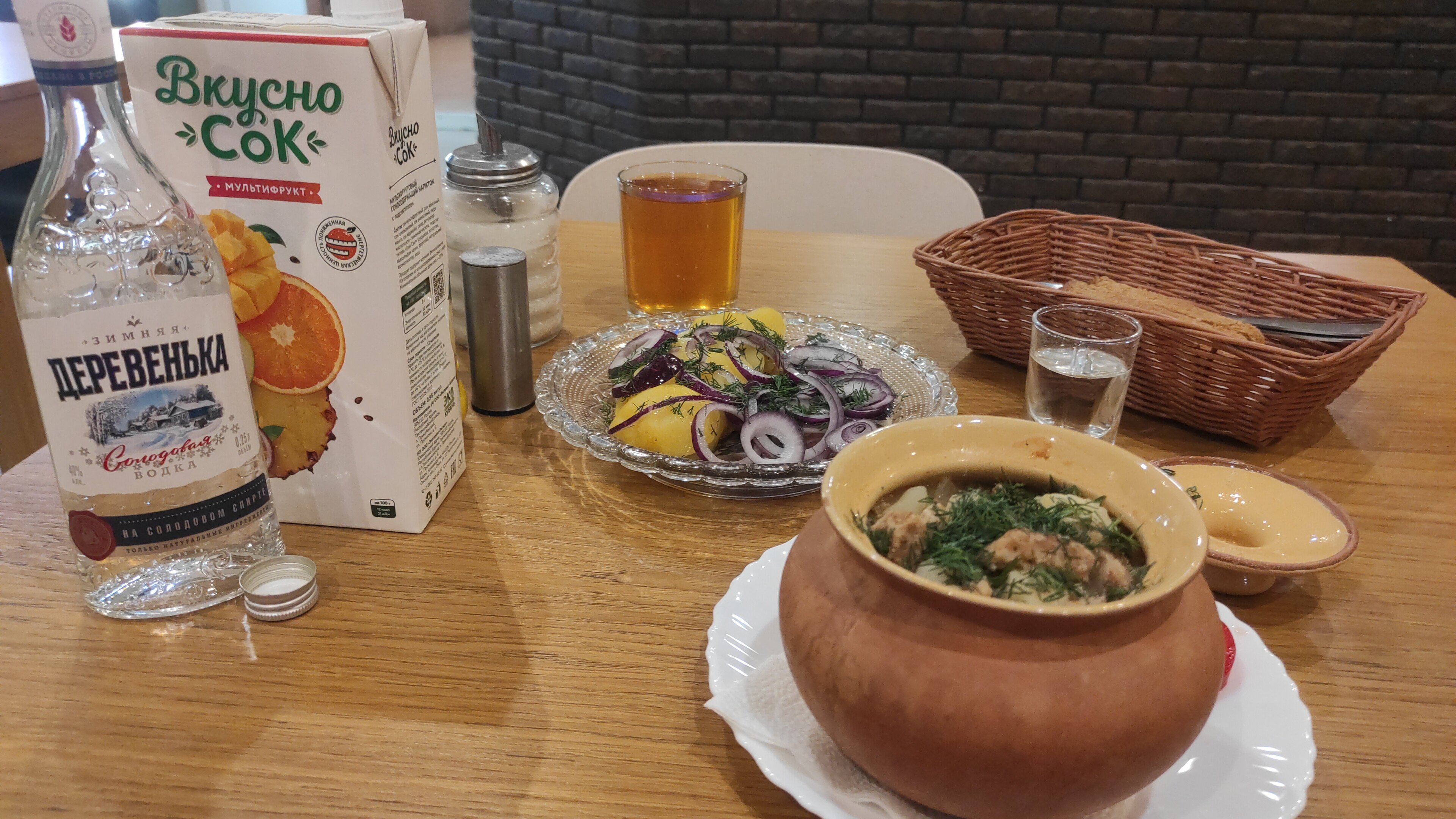 Фото Горница