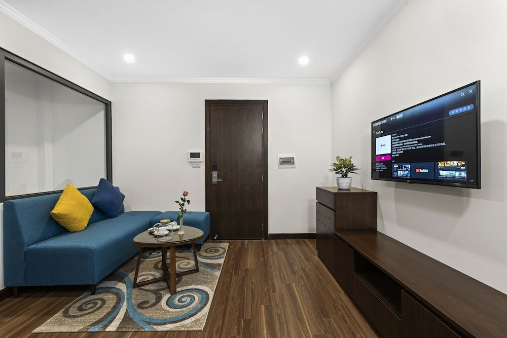Фото Newsky Serviced Apartment