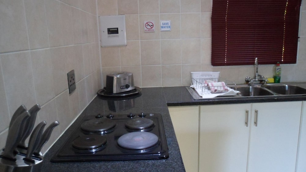 Фото Queness Inn