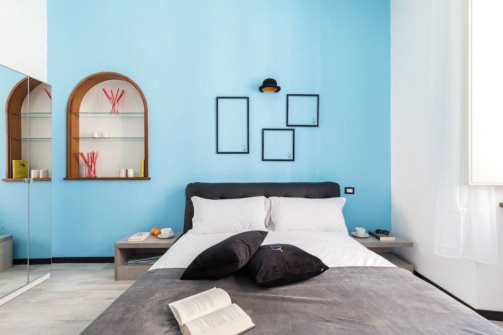 Фото A World Aparts - 32 Modena