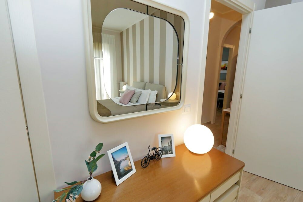 Фото The Place to Be