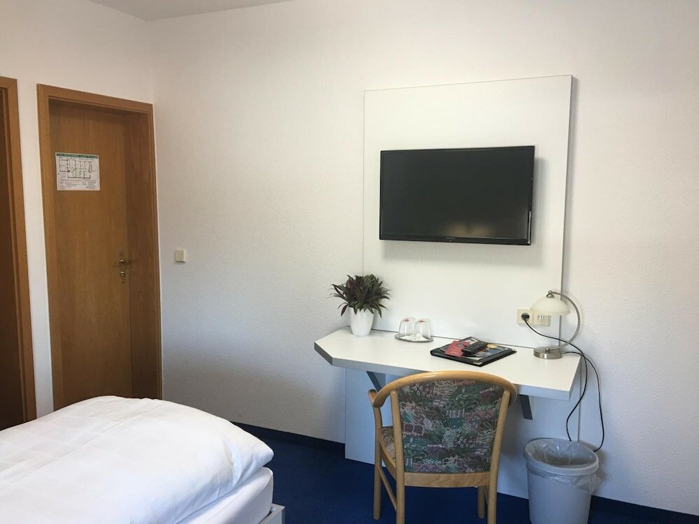 Фото Hotel & Restaurant Park Cafe Isa