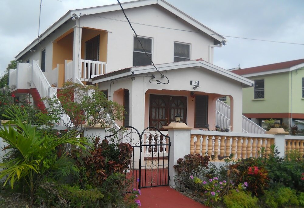 Фото LeMarida Suites