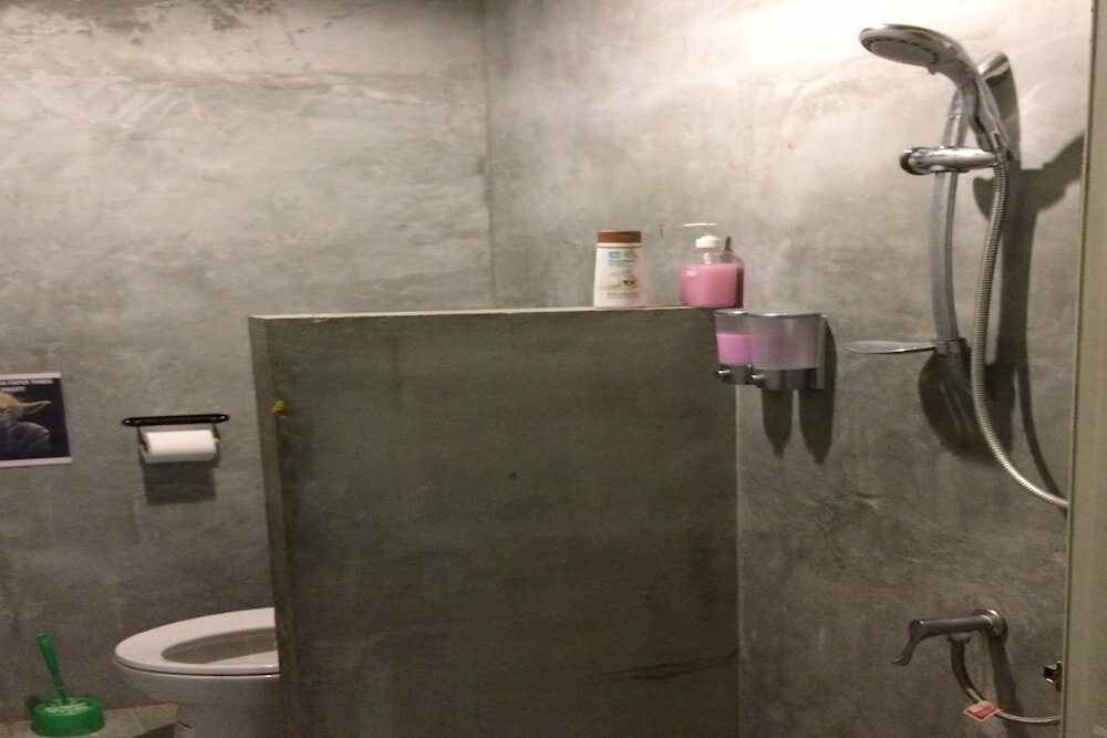 Фото Staying Hostel