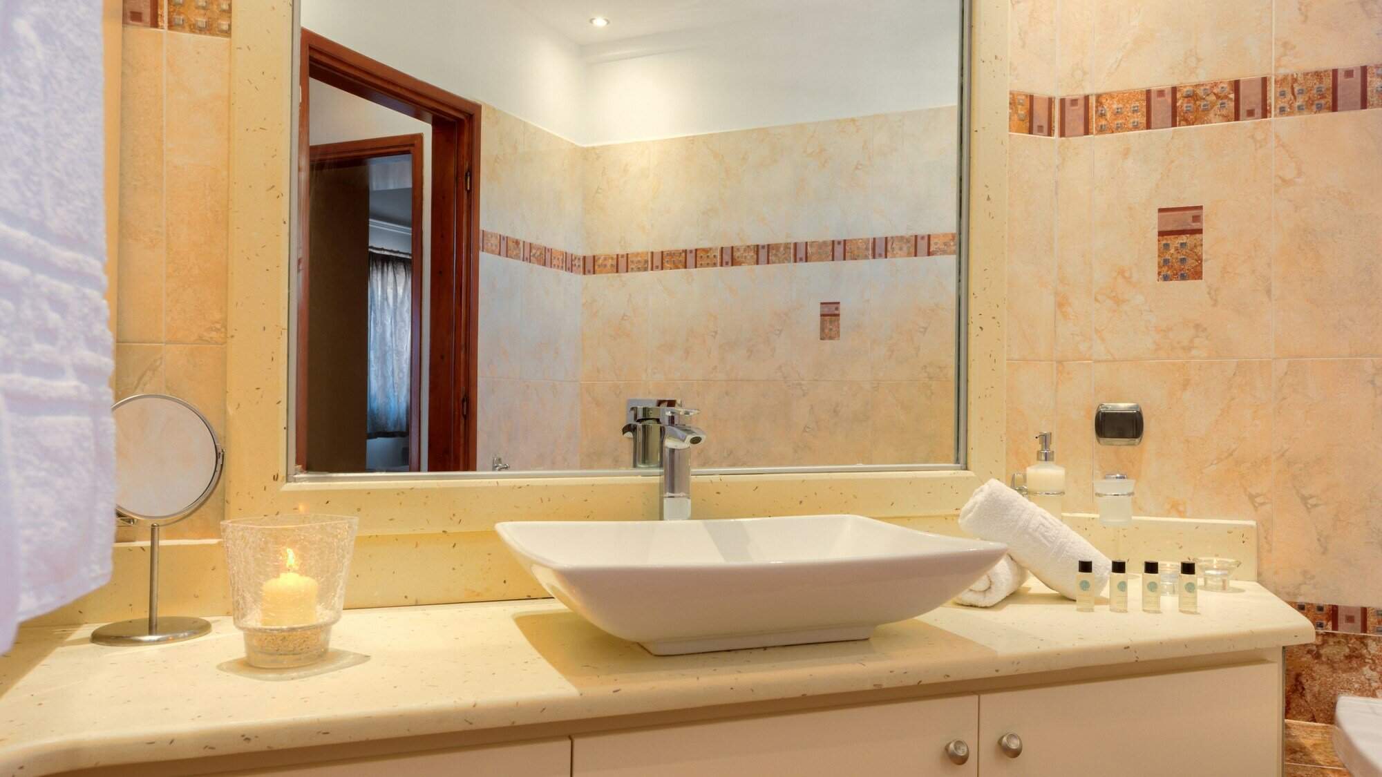 Фото Akrotiri Apartments