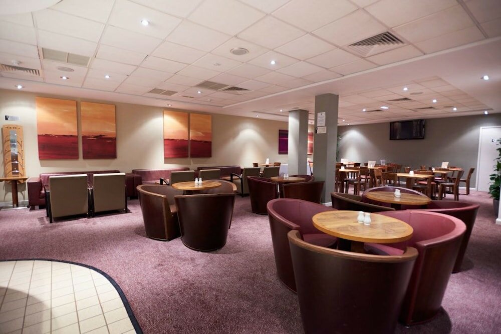 Фото The Lodge at Meyrick Park