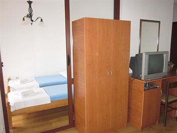 Фото Adriatic Apartments