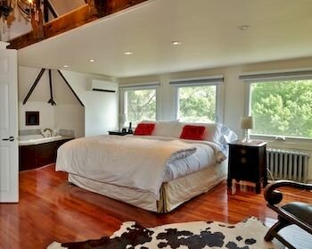 Фото All Suites Whitney Manor