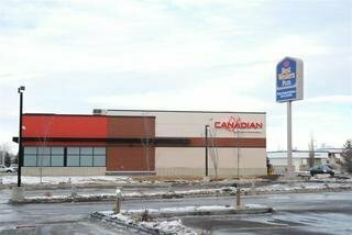 Внешний вид отеля Best Western Plus Drayton Valley All Suites в Дрейтон-Вэллях, фото 5