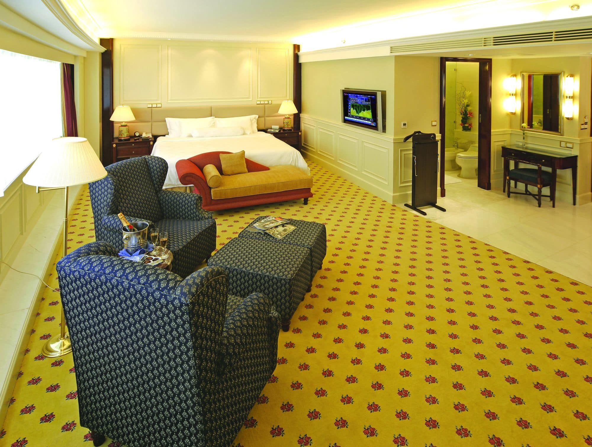 Фото Crowne Plaza Hotel & Suites Landmark Shenzhen, an Ihg Hotel