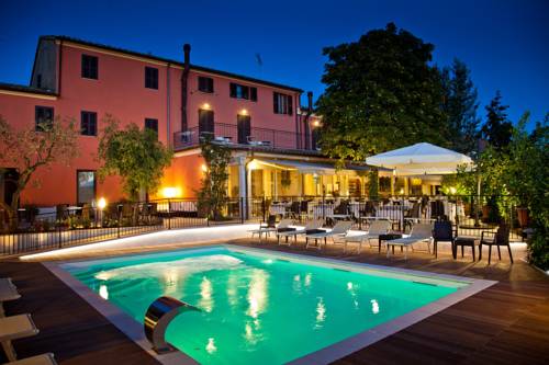 Фото Hotel La Palomba