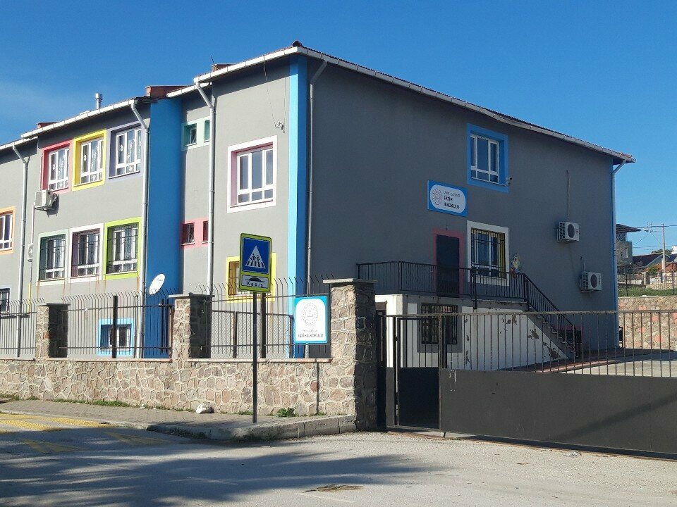Primary school Fatih Primary School, Izmir, photo